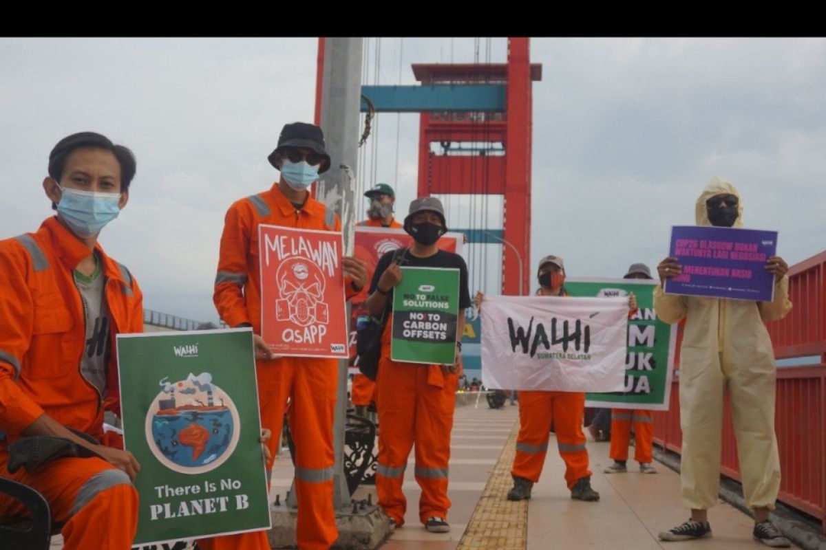 Walhi Sumsel gelar aksi penyelamatan iklim