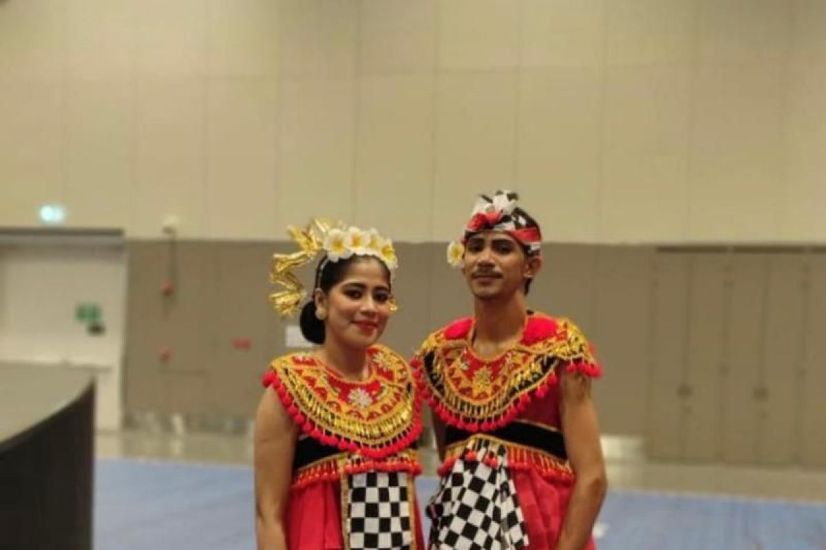Dua penari asal Tidore ikut pergelaran expo di Dubai