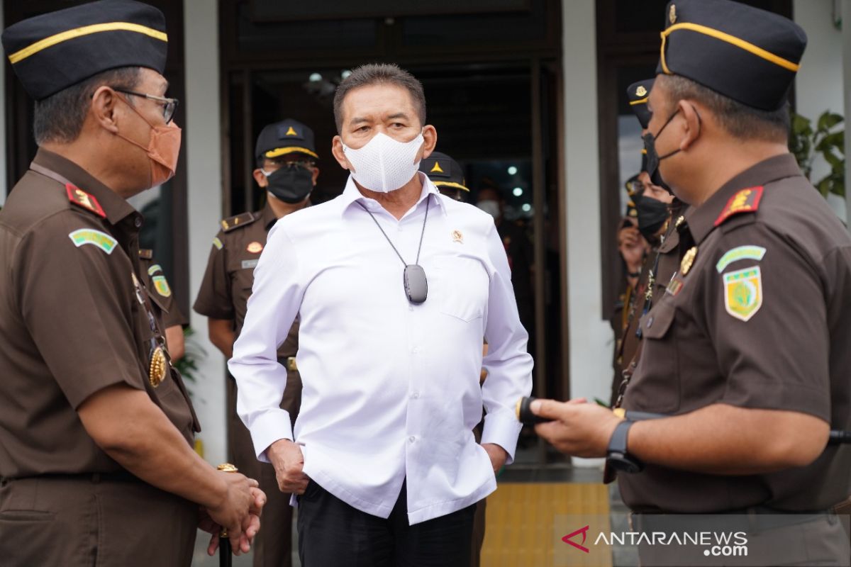 Jaksa Agung RI Burhanuddin instruksikan jajaran berantas mafia tanah dan pelabuhan