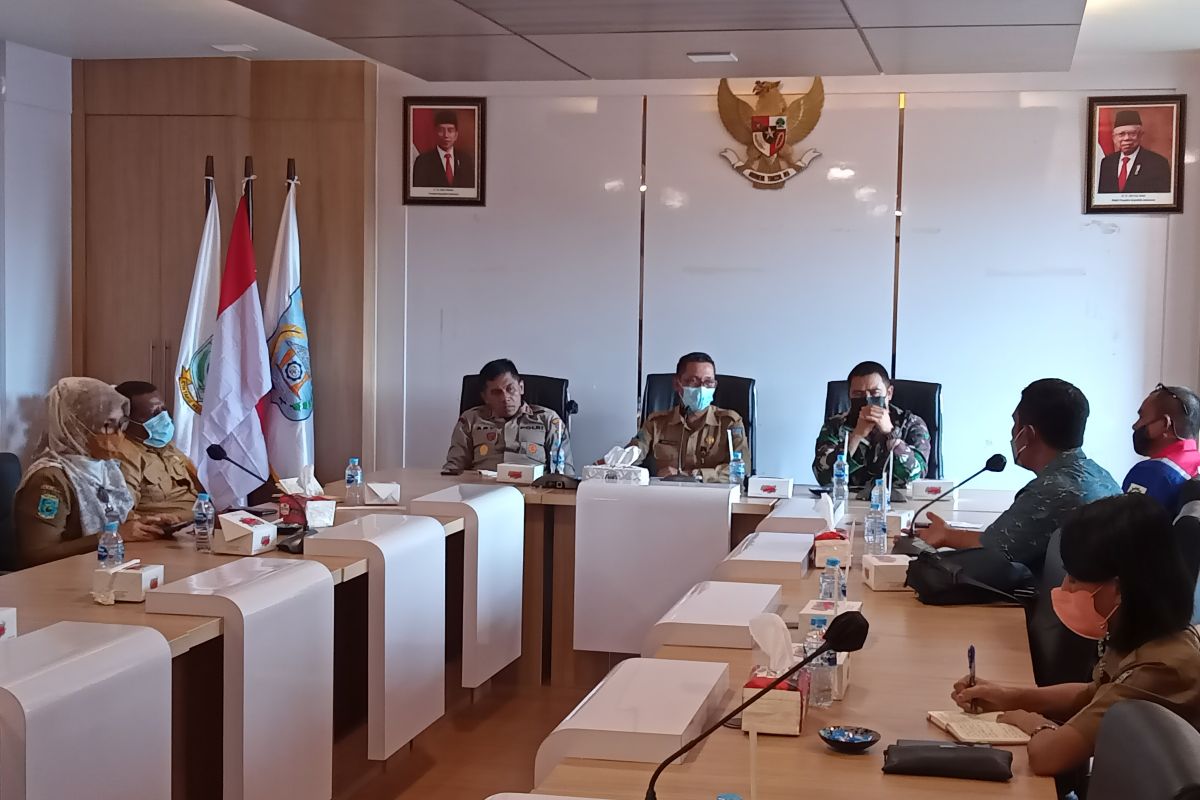 Pemkot Sorong panggil Pertamina terkait antrean BBM di SPBU