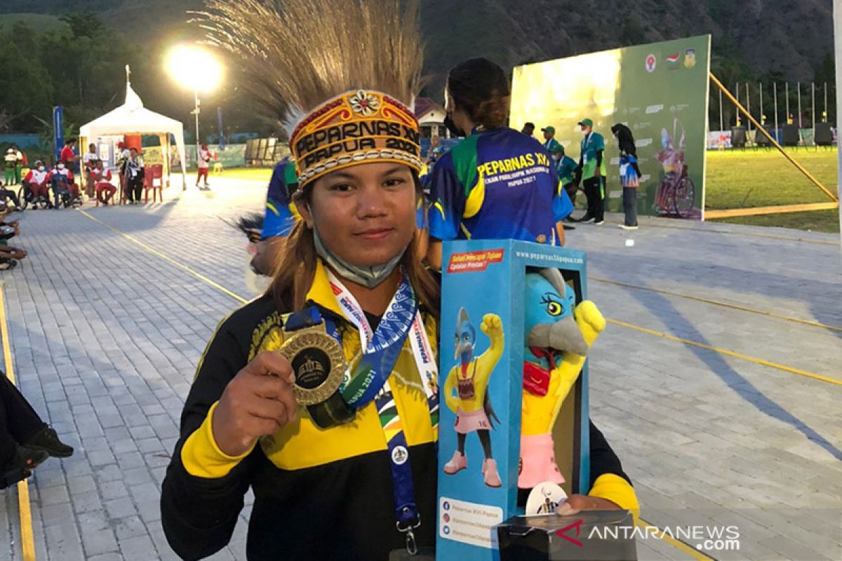 South Kalimantan archer Irma Yunita secures Peparnas gold medal