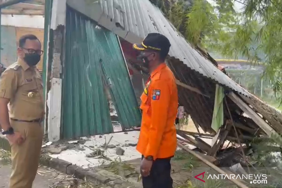 Bima Arya: Fasilitasi kontrakan bagi warga terdampak longsor Jambu Dua