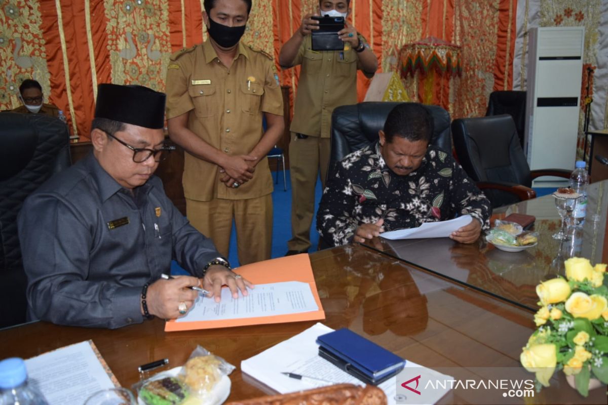 Melalui sidang paripurna, DPRD Pasaman Barat usulkan pemberhentian Ketua DPRD