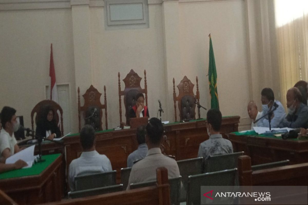 Kasus penyerobotan lahan Royal Sumatera disidang