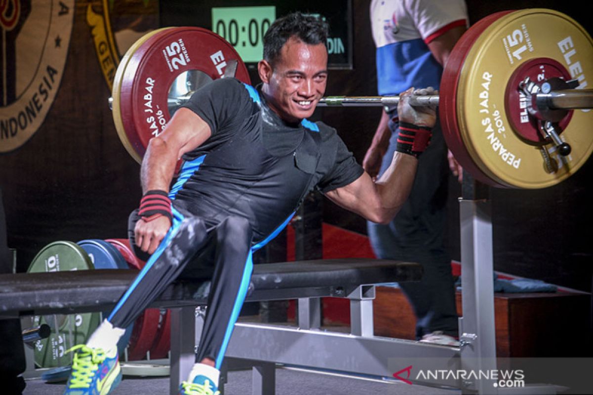 Tamim Prasetyo sumbang emas untuk Jabar di angkat berat kelas 54kg