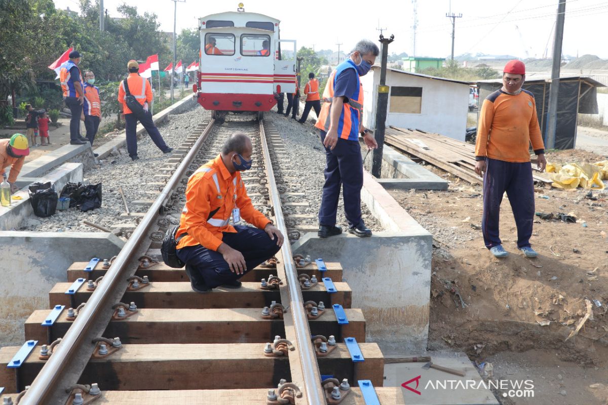 Ada 39 titik jalur KA Daop Bandung rawan longsor dan amblas saat musim hujan