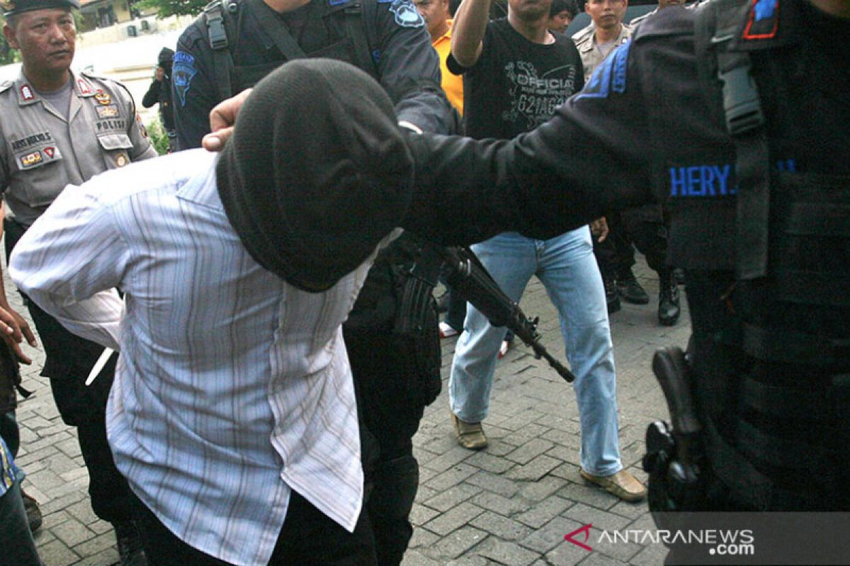 Densus 88 Polri tangkap satu anggota teroris JAD di Kalteng
