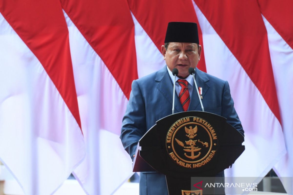 Dua lembaga survei mengunggulkan Prabowo Subianto sebagai capres
