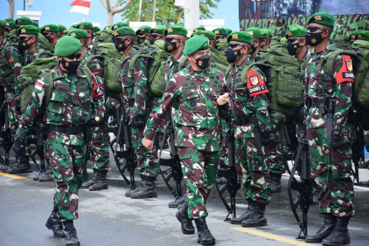 Pangdam XIII/Merdeka lepas keberangkatan Yonif 711/Raksatama Satgas Pamtas RI-PNG