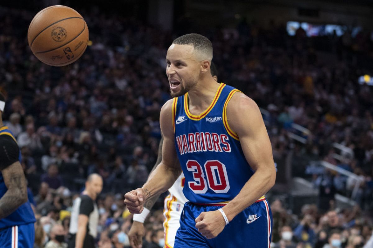 Peluang Stephen Curry jadi MVP kian besar setelah cetak 50 poin