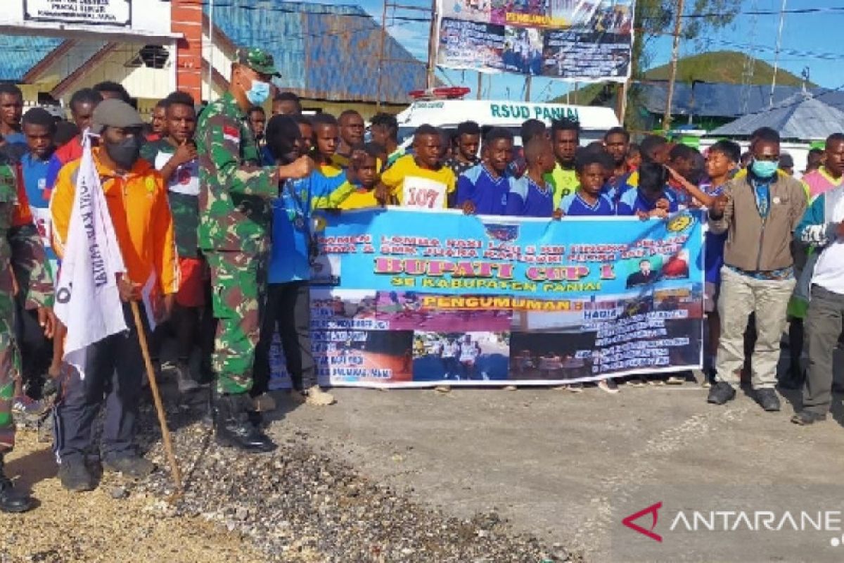 TNI di Paniai lakukan pengamanan lomba lari Bupati Cup