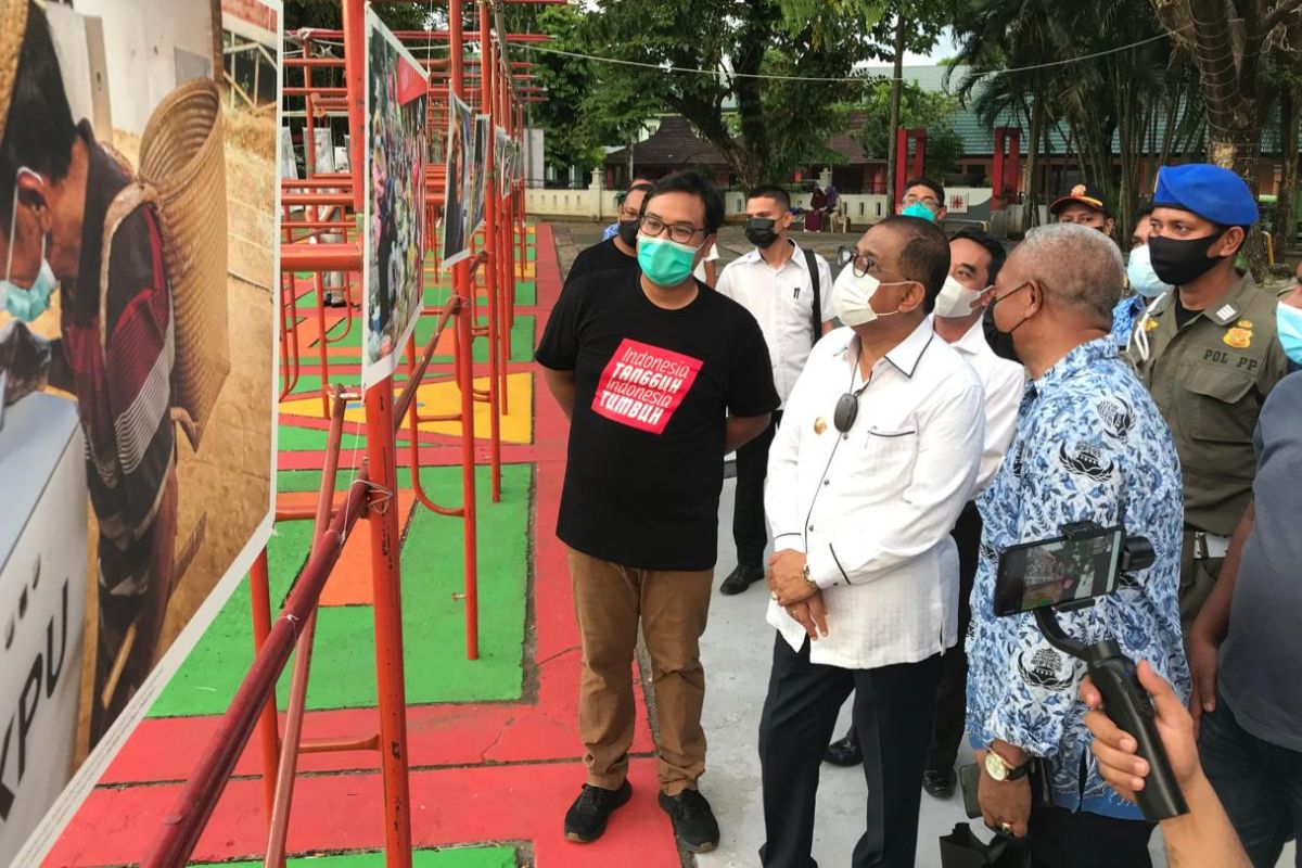 Wali Kota: pameran foto ANTARA jadi sarana edukasi masyarakat Ambon