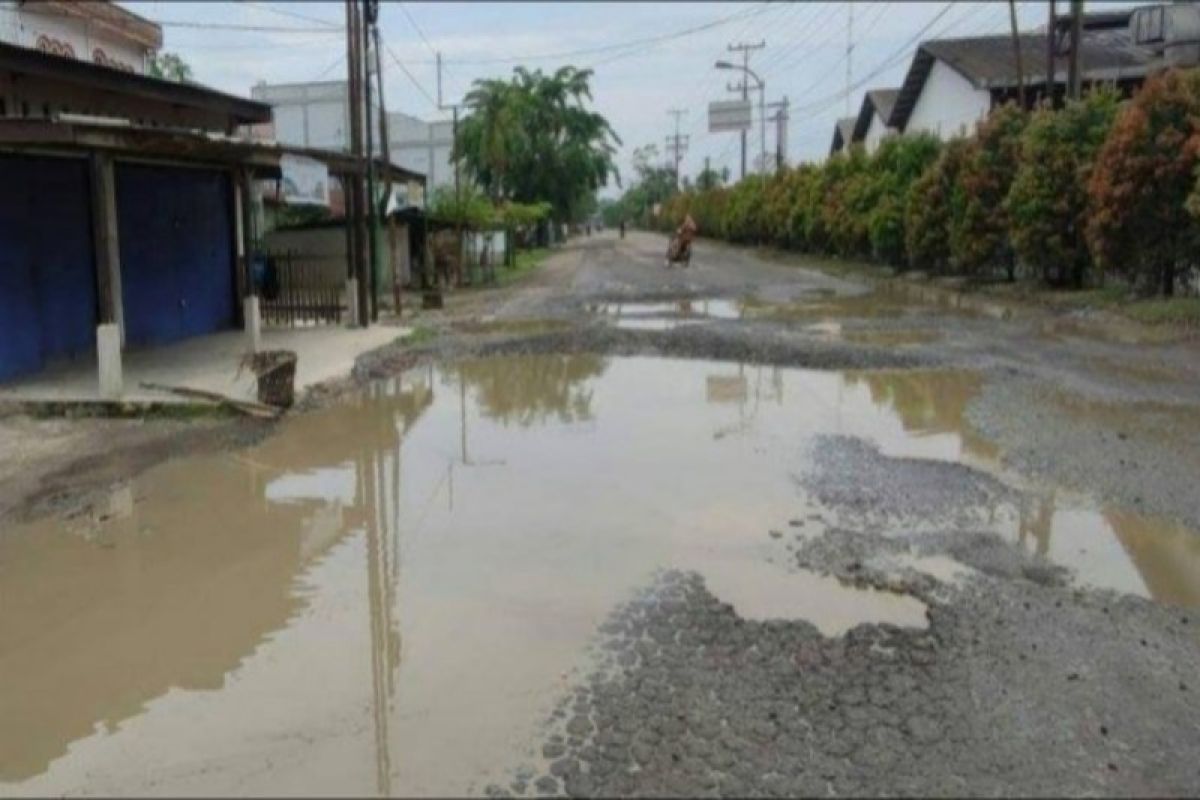 Provsu siapkan Rp32 M untuk perbaikan jalan di Tebing Tinggi