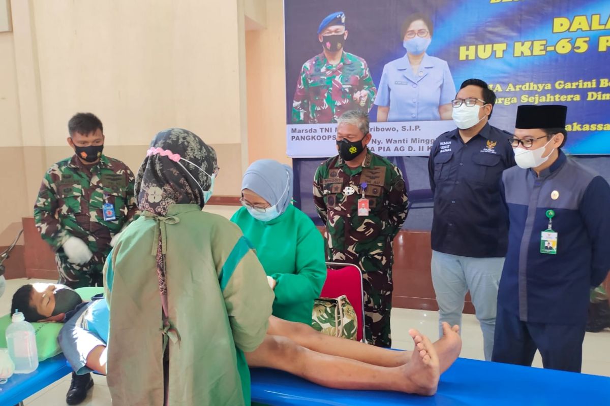 Baznas Makassar gandeng Koopsau II gelar sunatan massal