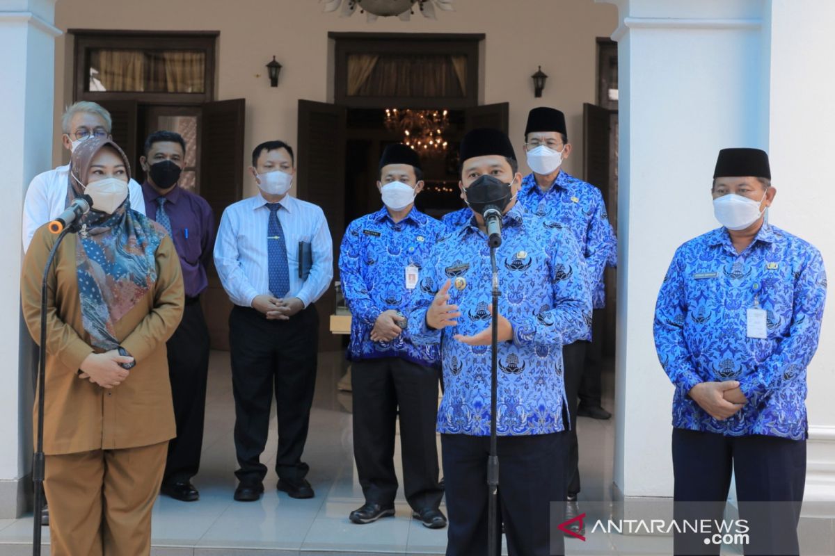 Pemkot Tangerang berikan enam aplikasi pada  Pemkab Pandegelang