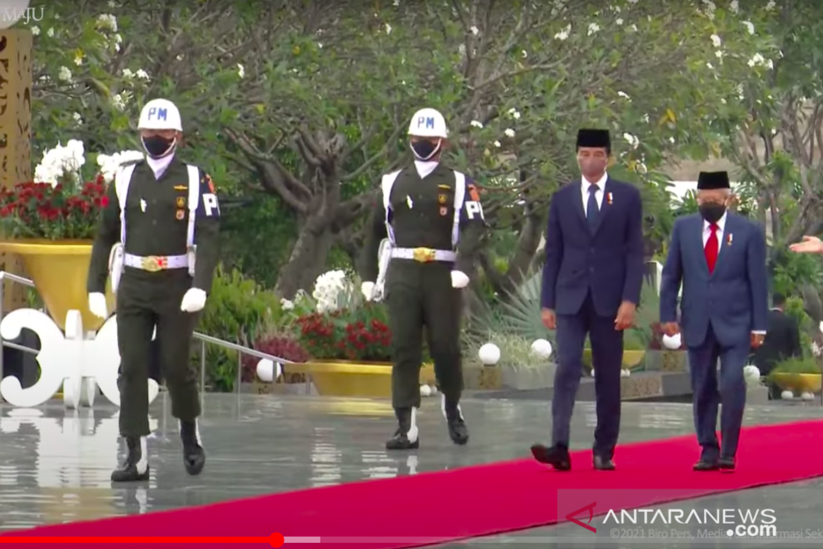 Jokowi pimpin Upacara Ziarah Nasional Hari Pahlawan di TMP Kalibata