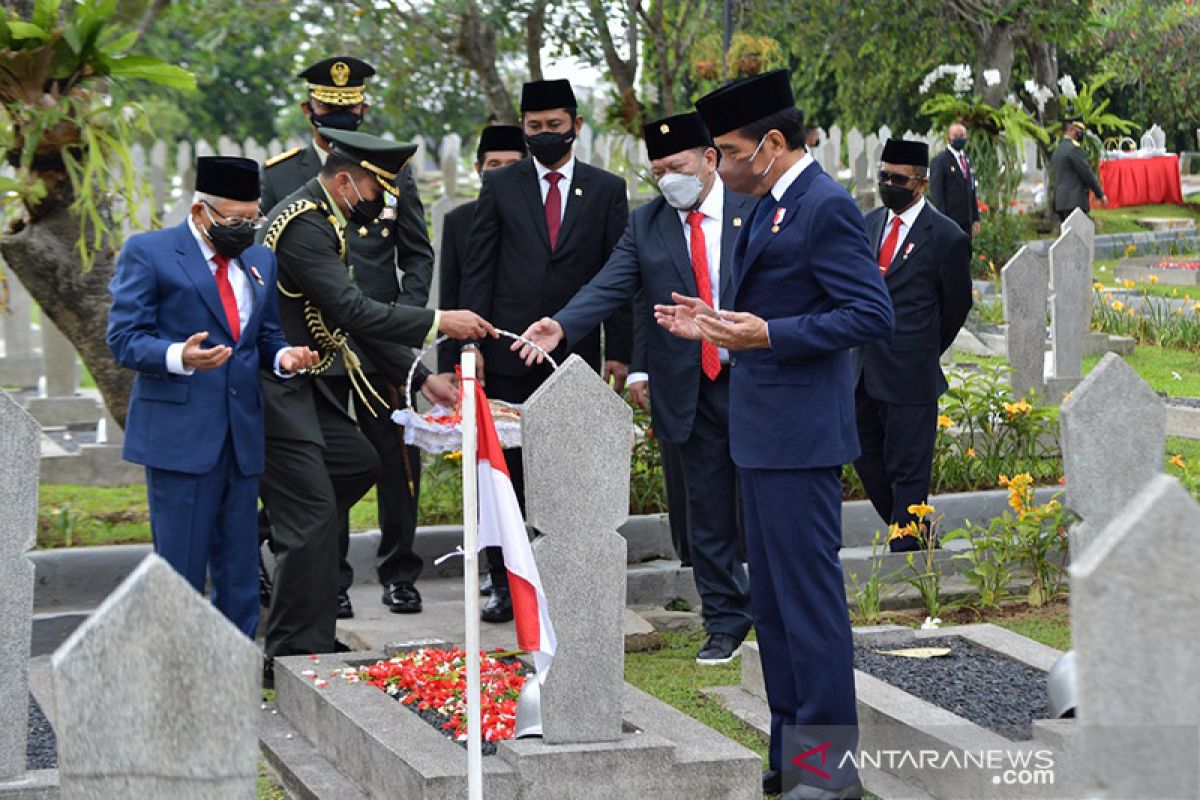 Wapres hadiri Upacara Ziarah Nasional Hari Pahlawan