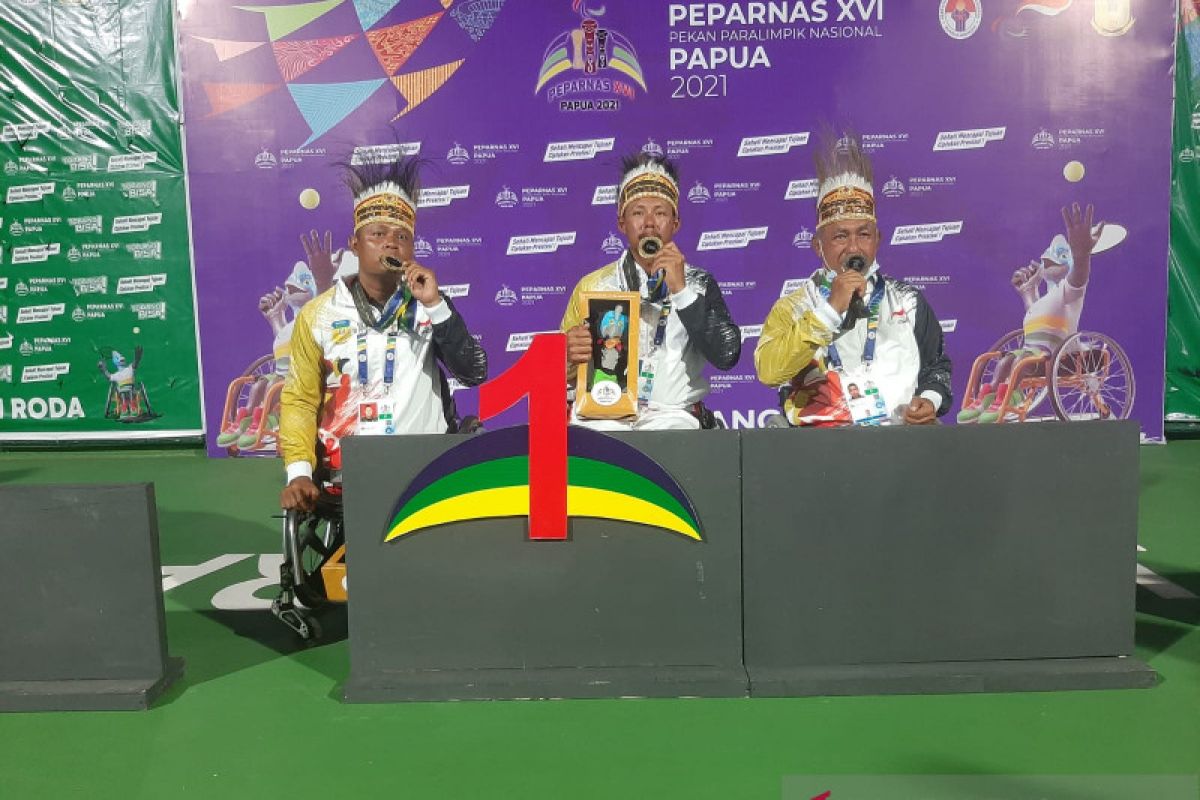 Tenis lapangan kursi roda nomor beregu Peparnas rampung digelar