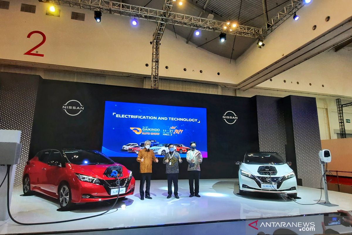 Nissan pamerkan dua kendaraan listrik di GIIAS 2021