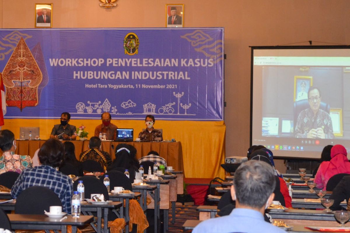 Perusahaan di Yogyakarta diminta mengutamakan bipartit selesaikan kasus HI