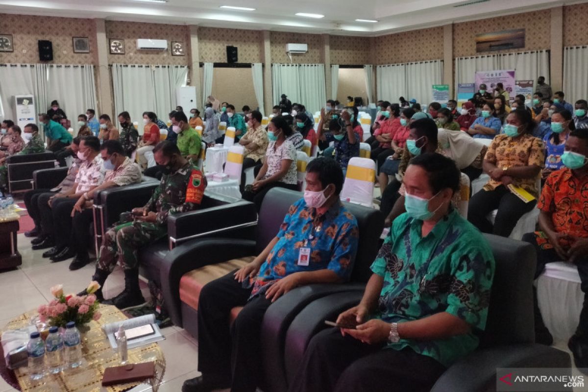 Dinkes Papua Barat gelar monev program Malaria 2021 di Teluk Wondama