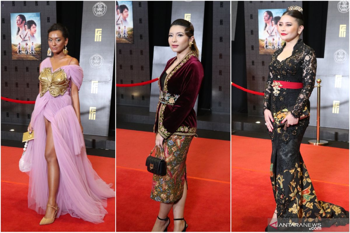 Cantiknya ragam kebaya Nusantara modis di Red Carpet FFI 2021