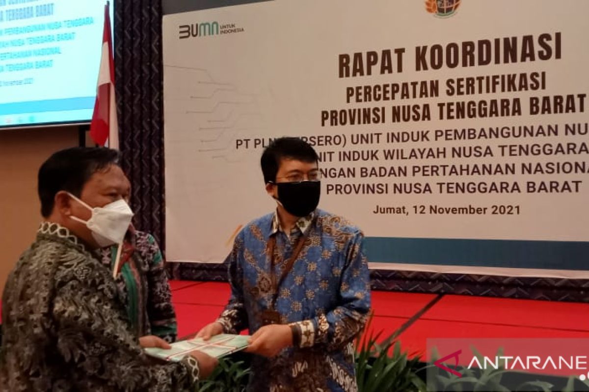 PLN mempercepat penyelesaian sertifikat 1.100 asetnya di Nusa Tenggara