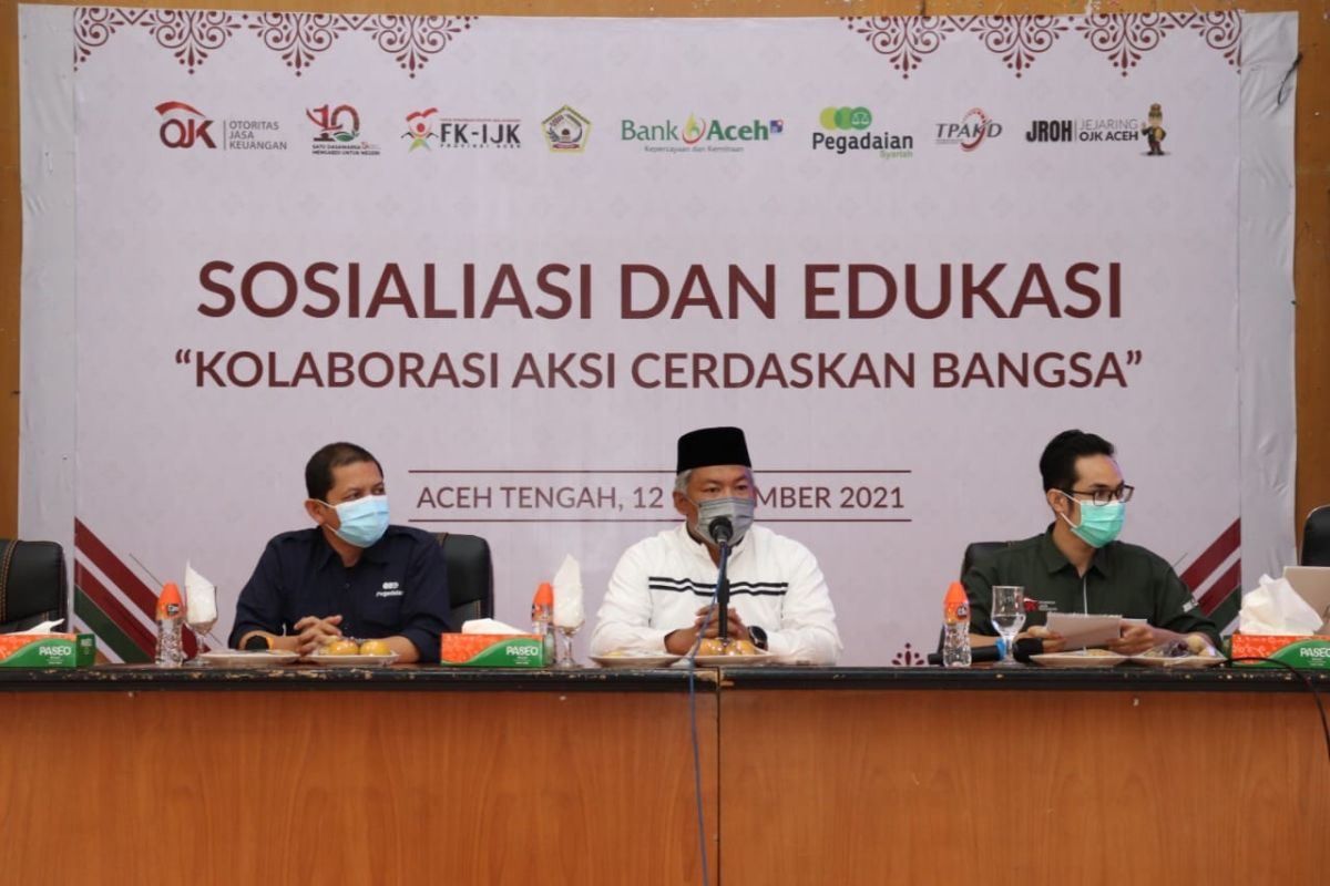 FK-IJK edukasi masyarakat di Aceh Tengah terkait industri jasa keuangan