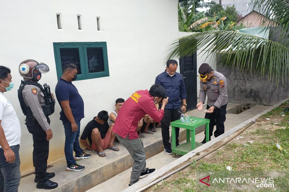 Polisi gerebek kawasan narkoba di Labuhanbatu, 5 orang jalani rehabilitasi