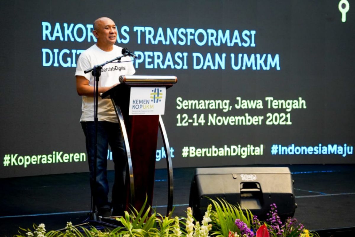 Menkop UKM tekankan pentingnya digitalisasi koperasi dan UMKM