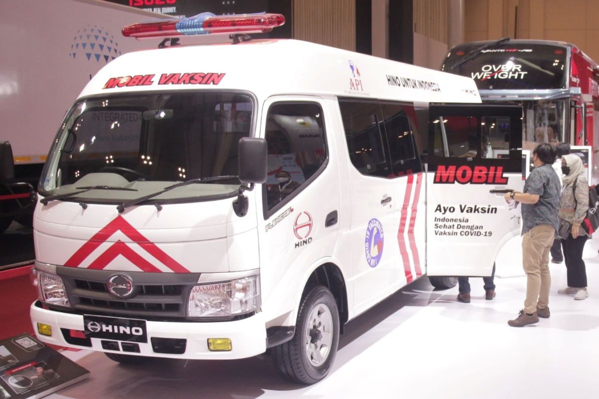 Mobil vaksin keliling Hino Flexicab dipajang di GIIAS 2021