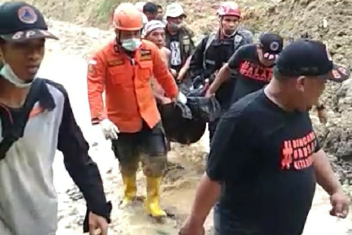 Korban tewas tertimbun longsor di Sibolangit Deliserdang ditemukan