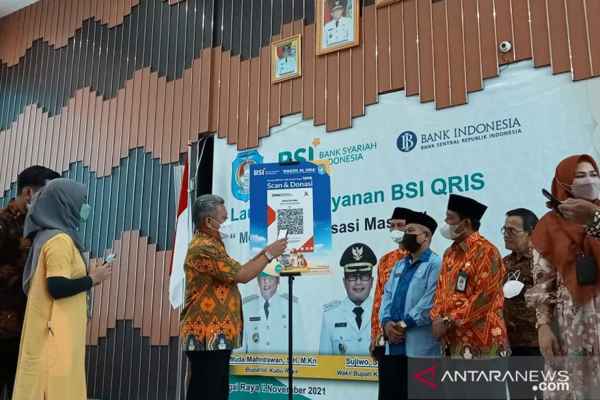 Bupati Kubu Raya dorong inklusi keuangan masjid dengan digitalsiasi