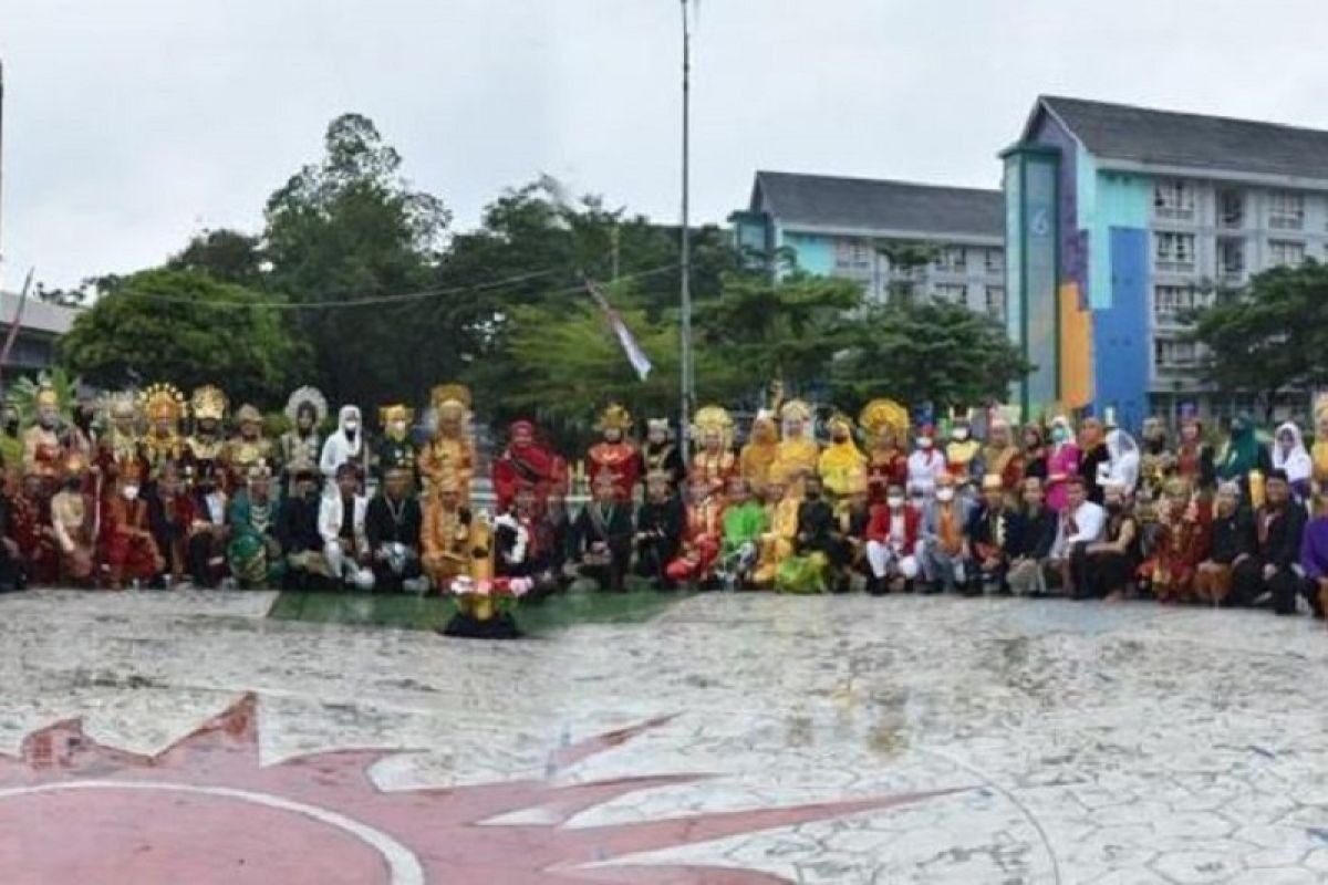 IAIN Kendari menampilkan ragam seni budaya Sultra di Palembang