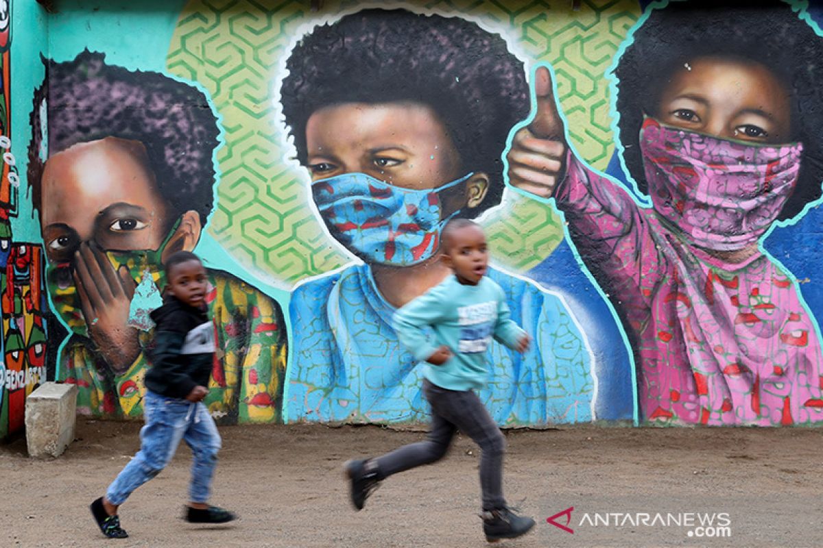 Afrika Selatan hapus aturan isolasi pasien COVID tidak bergejala