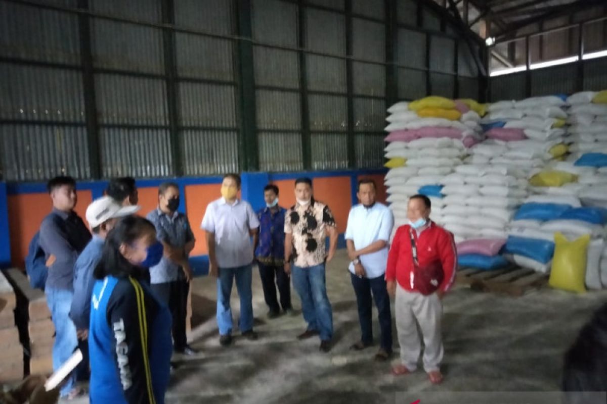 Stok beras di Sintang aman meski banjir besar melanda
