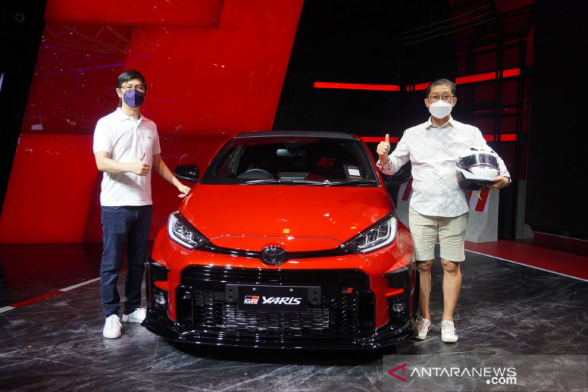 Toyota serahkan GR Yaris kepada konsumen di GIIAS 2021