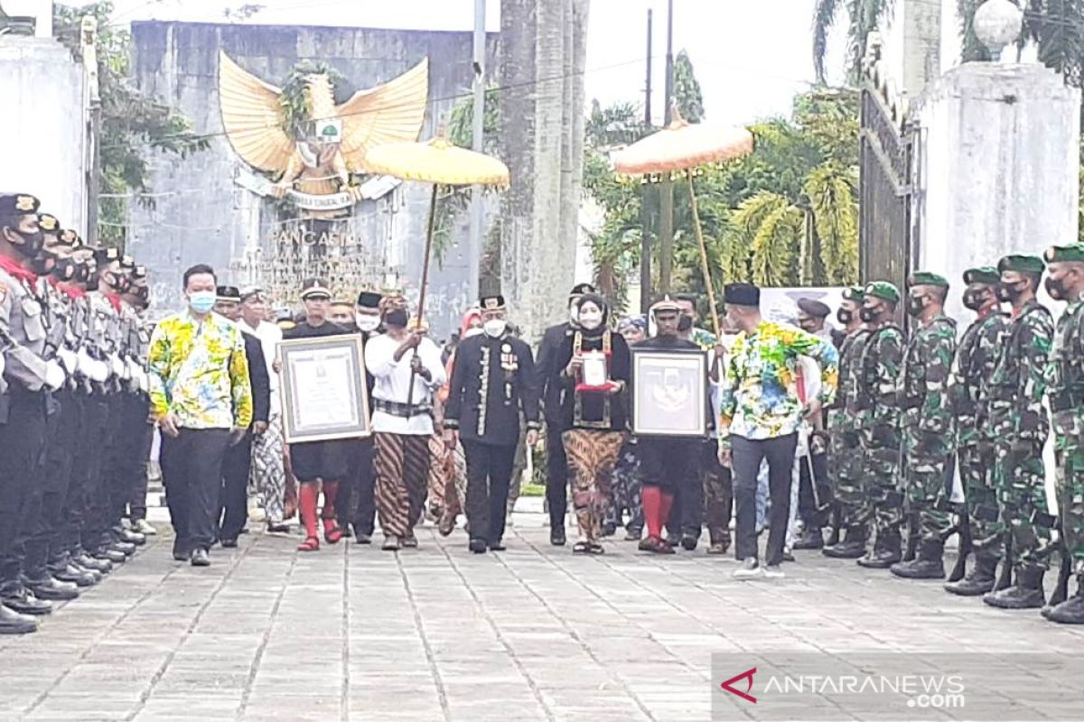 Pemkab Kukar sambut gelar Pahlawan Nasional  Aji Muhammad Idris di Kedaton