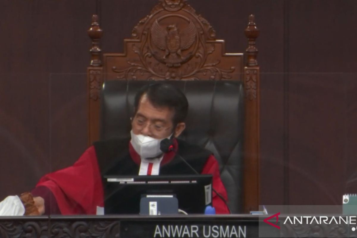 MK tunda sidang uji materi UU No 11/2019 karena kuasa Presiden dan DPR belum siap