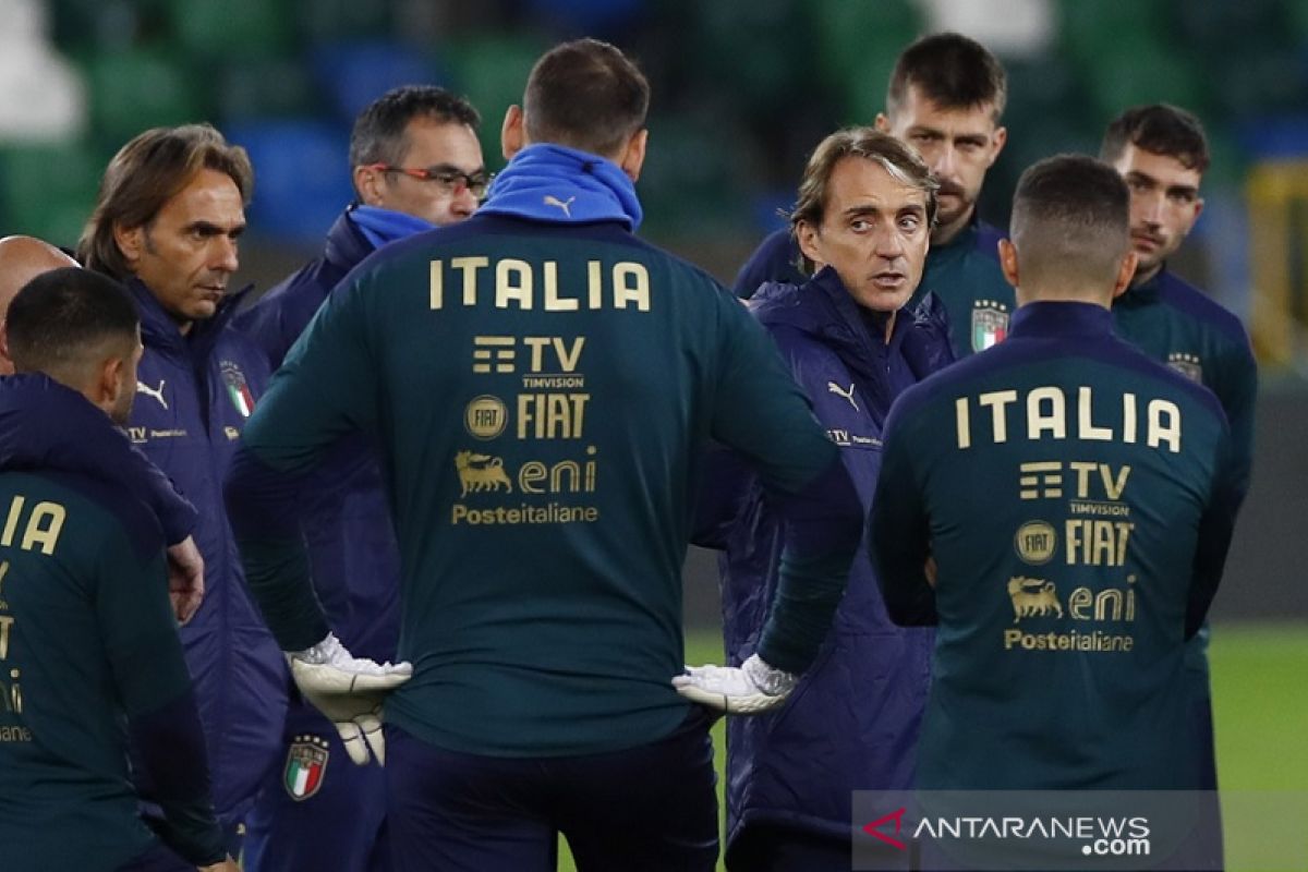 Roberto Mancini minta Italia kalahkan rasa cemas saat hadapi Irlandia Utra