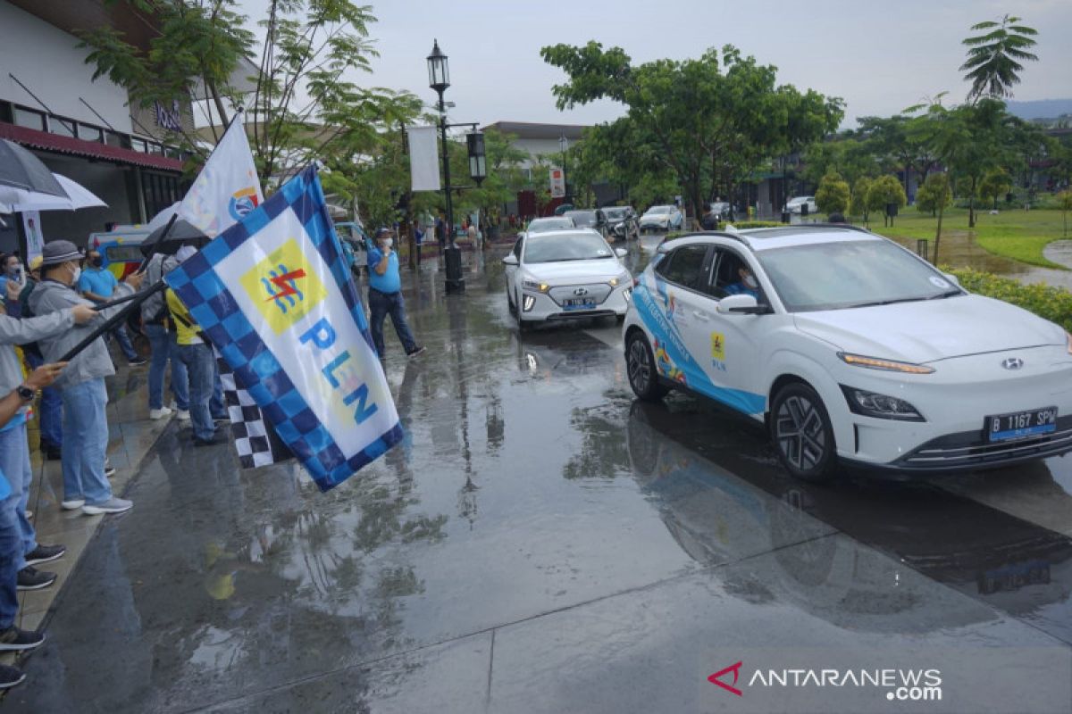 PLN sebut kendaraan listrik perlu insentif hingga sinergitas lembaga