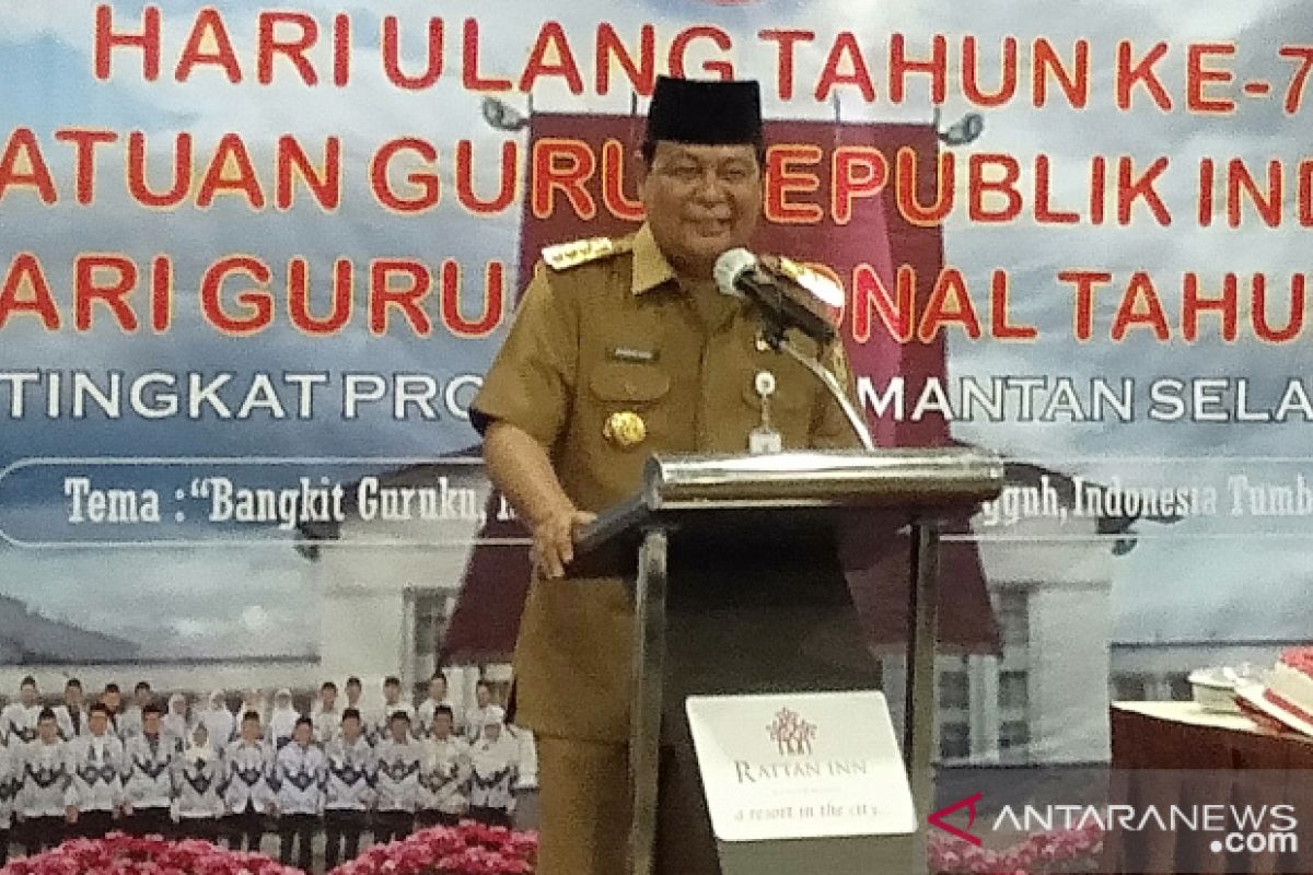 Gubernur Kalsel kenang uang saku Rp50 pada masa SMP di HUT PGRI