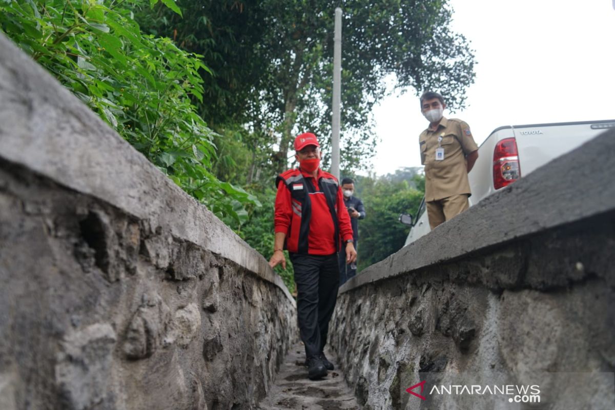 Bupati Karangasem soroti buruknya kualitas proyek di Kecamatan Rendang
