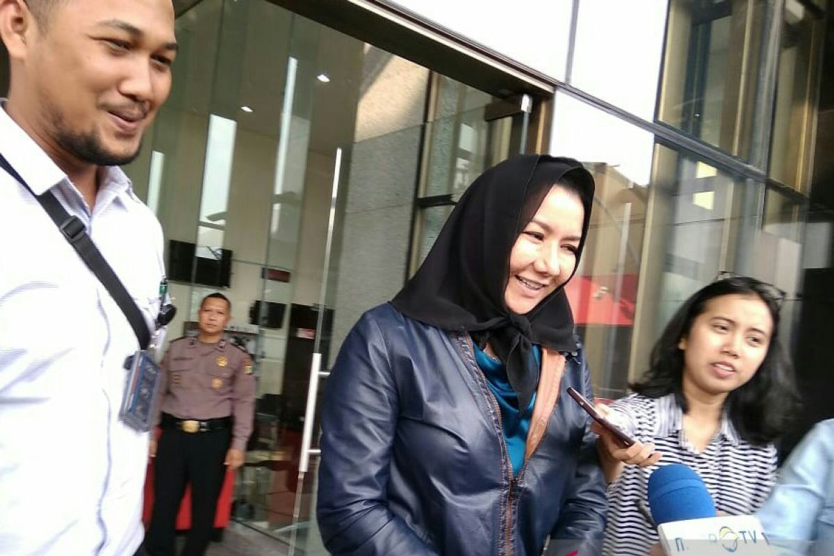 Rita Widyasari dikonfirmasi peran Azis Syamsuddin rekomendasikan Robin