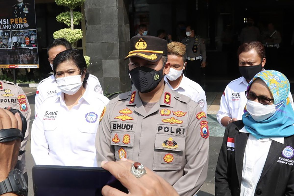 Polisi selidiki penemuan mayat bayi di Kota Malang