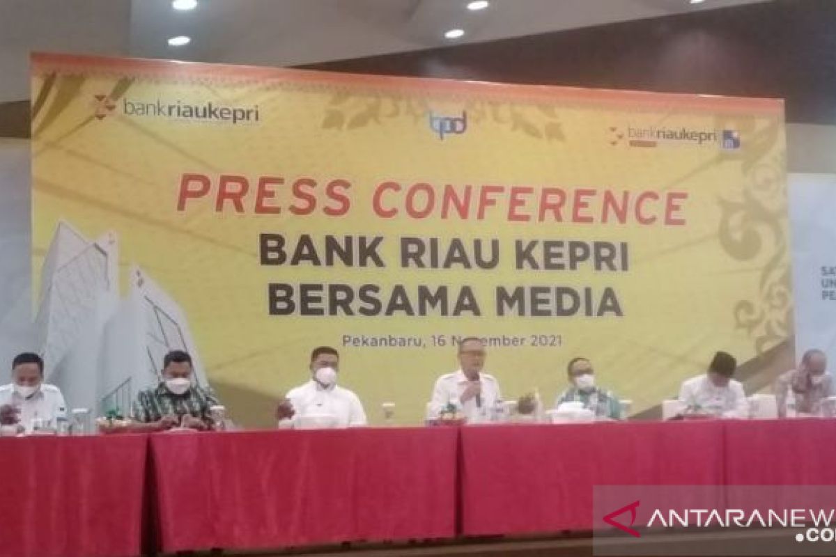 Bank Riau Kepri Syariah ditargetkan diluncurkan Januari 2022