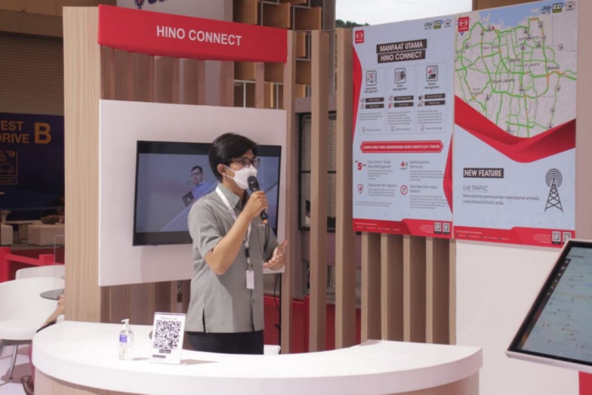 Hino Connect telah digunakan di 20 ribu kendaraan