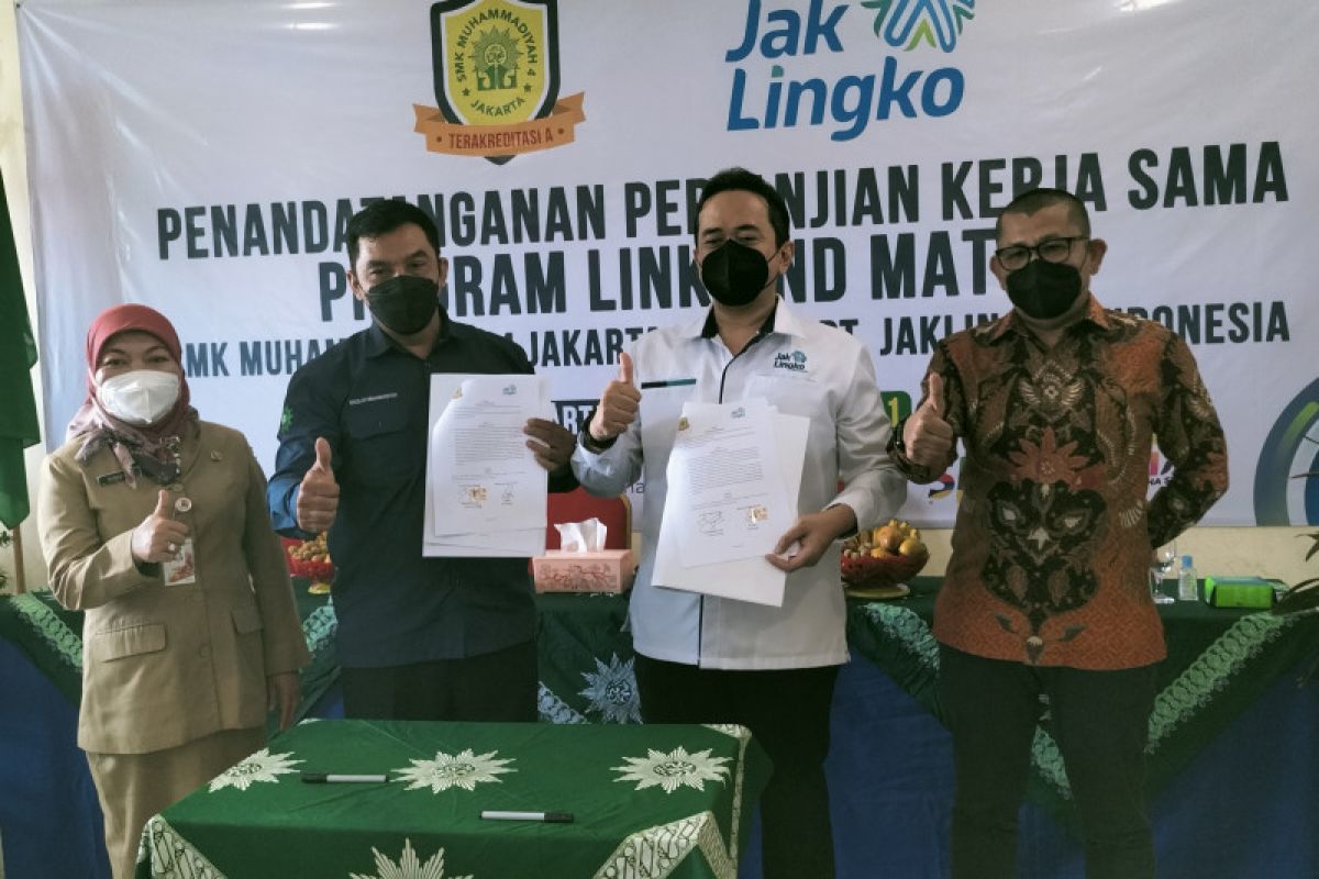 Jaklingko dan SMK Muhammadiyah 4 Jakarta kerja sama "link and match"