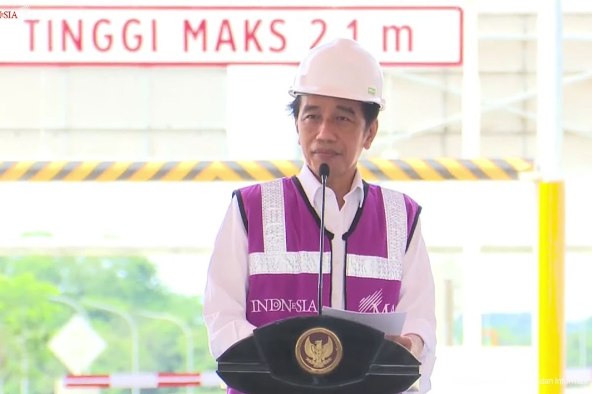 Serang-Panimbang Toll Road to improve logistics networks: President