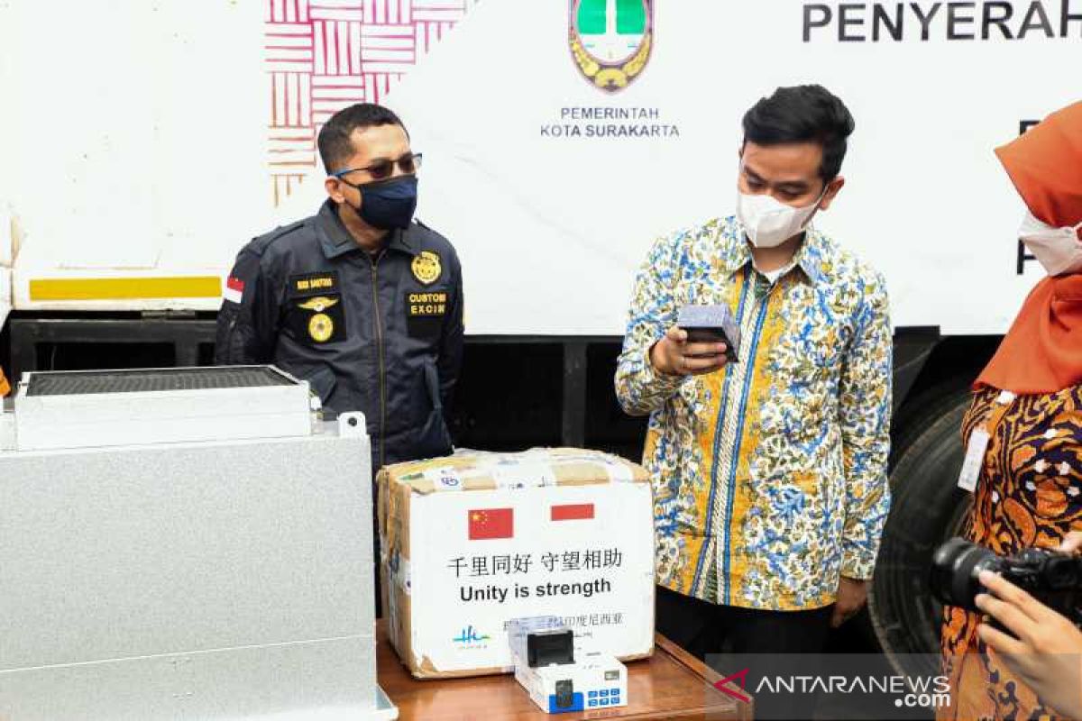 Bea Cukai fasilitasi hibah hepa ventilation untuk Pemkot Surakarta